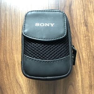 Sony belt carrying case